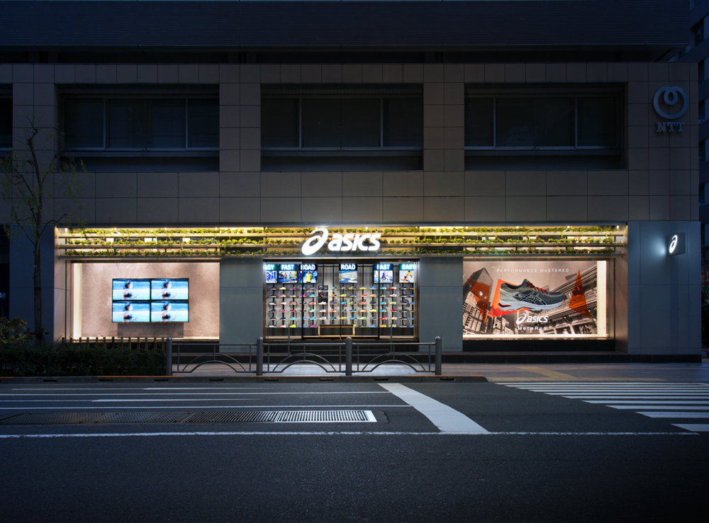 ASICS STORE TOKYO | Japan Shopping Now